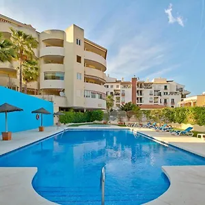 Chic Beachfront Flat With Amazing Sea Views And Private Indoor Parking Apartamento