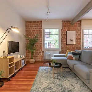 https://gran-apartamento-con-estilo-en-el-centro-de-bilbao.bilbaohotelsspain.com