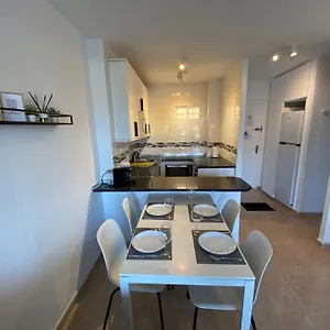 https://apt-con-espectacular-vista-piscinas-recep-24-hs.es-andalucia.com