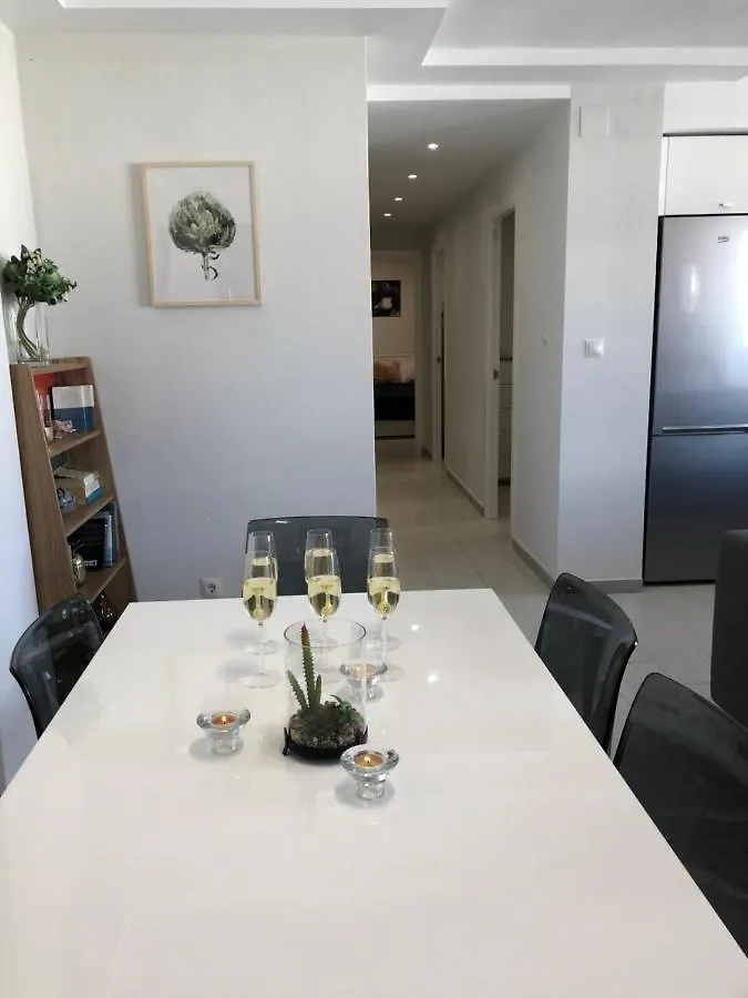 Victoria Luxury Beachfront Apartment In Benalmadena Costa