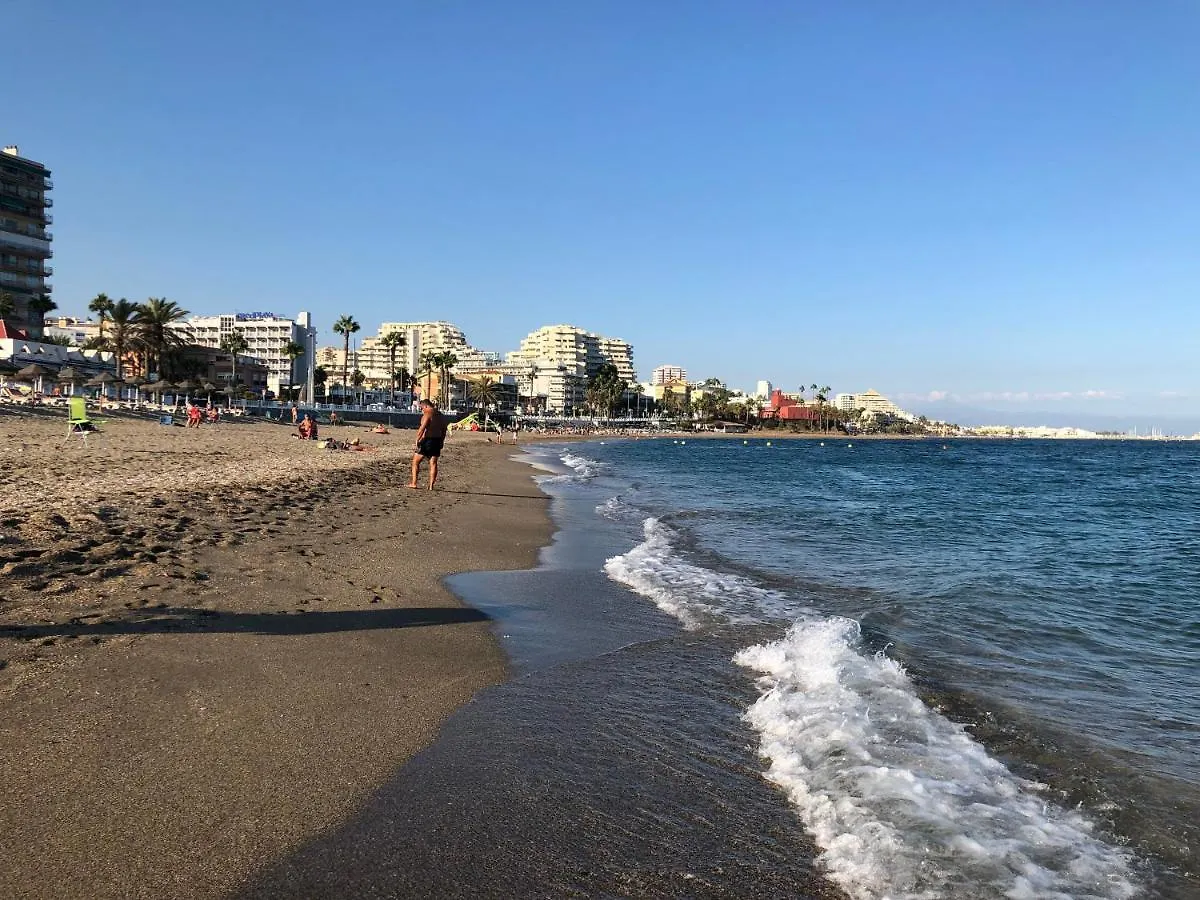 Victoria Luxury Beachfront Apartment In Benalmadena Costa